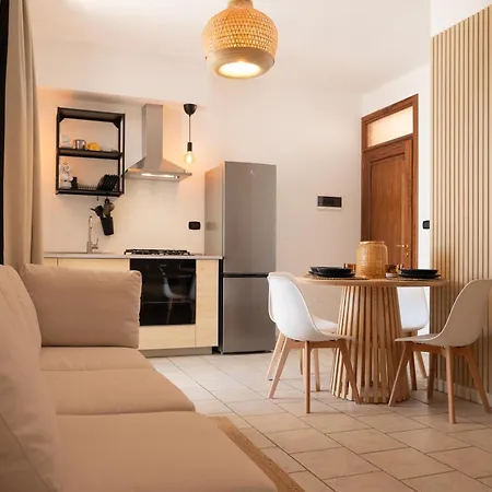 شقة Casa Pescoluse 50m Dal Mare *